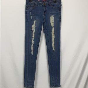 Celebrity Pink jeans size 7 distressed skinny